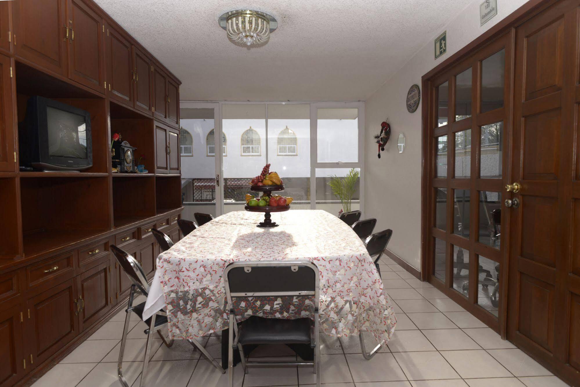 Casa Shalom Hotel